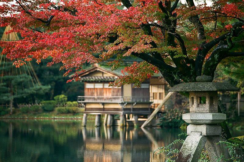 Kenrokuen Garden, Kanazawa, Best Tourist Attraction in Japan 
